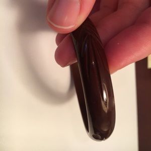 EVC Vintage Bakelite Bracelet in Reddish Brown w/ Carved Geometric Design -Small